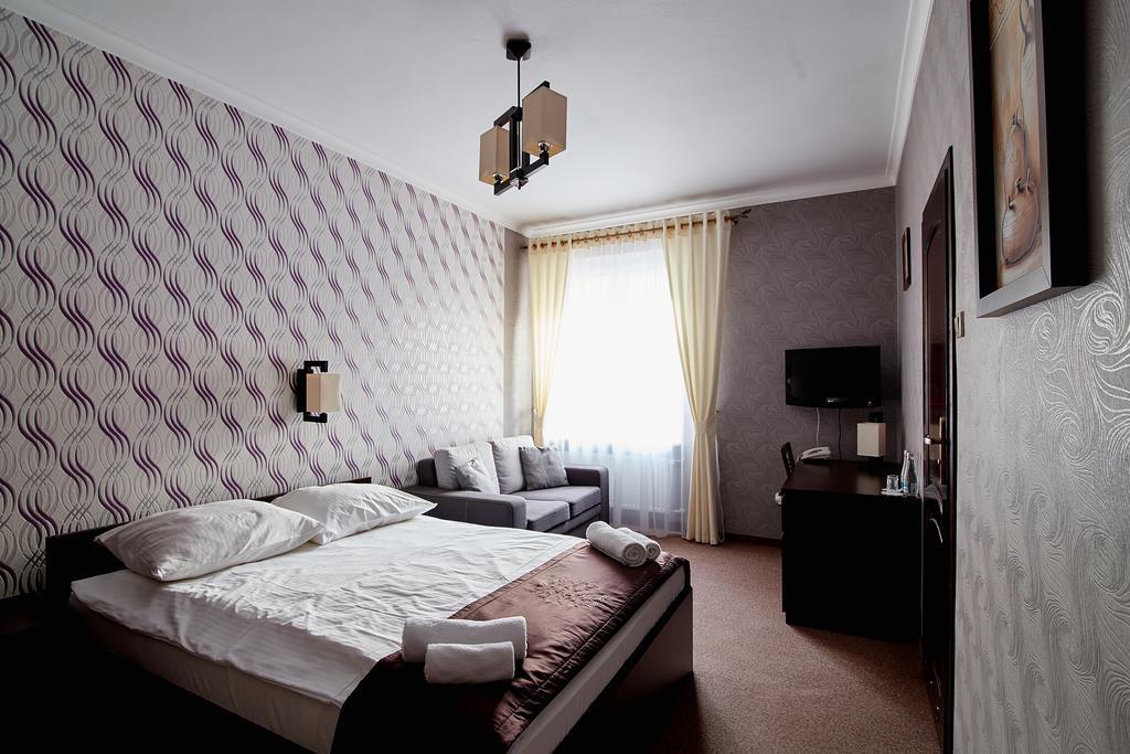 Rota Hotell Biała Podlaska Exteriör bild