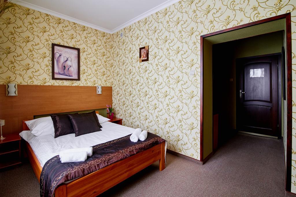 Rota Hotell Biała Podlaska Exteriör bild