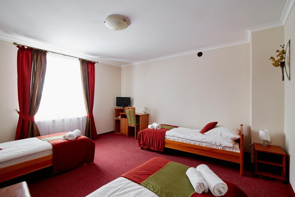 Rota Hotell Biała Podlaska Exteriör bild