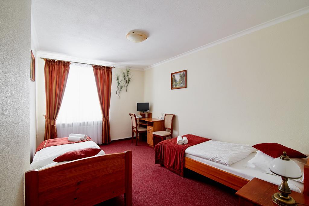 Rota Hotell Biała Podlaska Exteriör bild