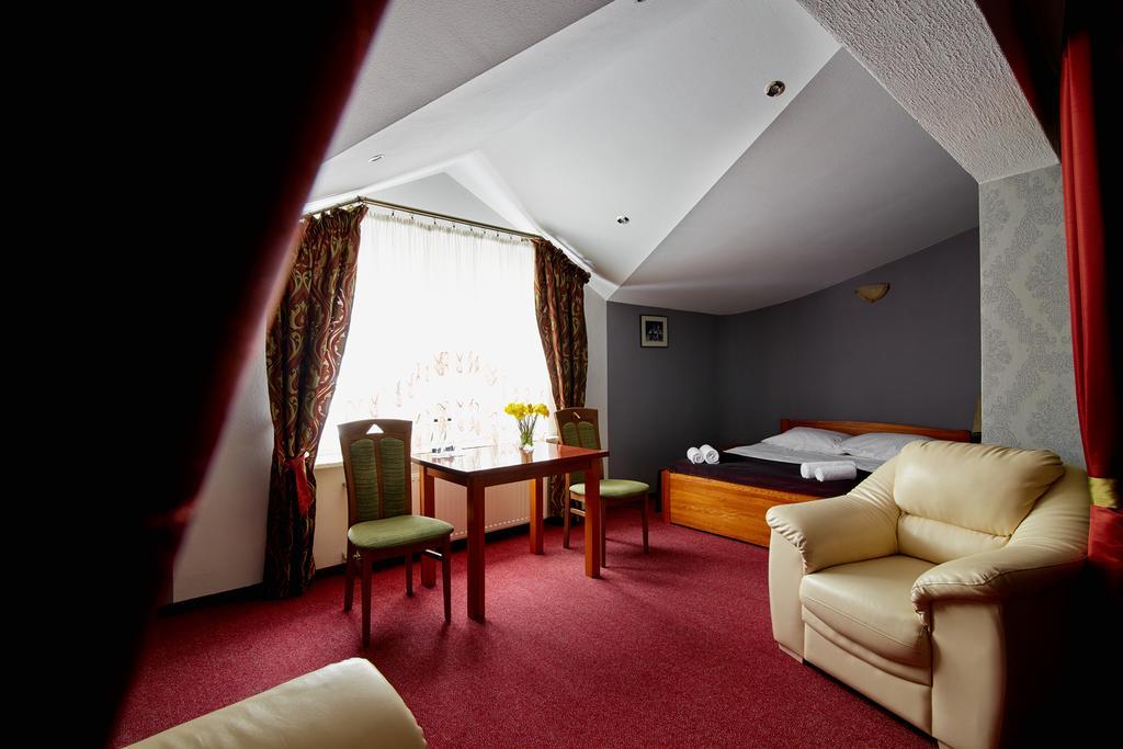Rota Hotell Biała Podlaska Exteriör bild