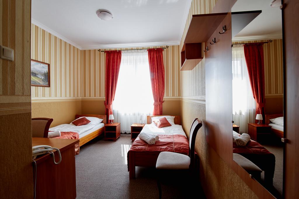 Rota Hotell Biała Podlaska Exteriör bild